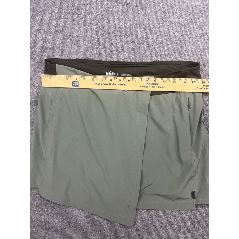 REI Two-Tone Olive Skort with Dark Olive Waistband - Picture 3 of 8